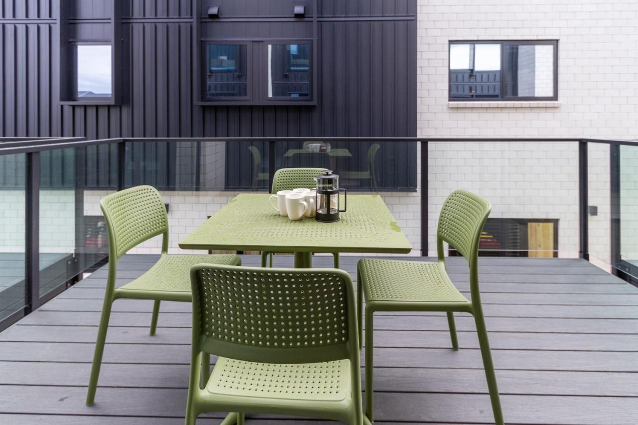 Tuam Street Treasure- 2 Bed 2 Bath Apartment Christchurch Bagian luar foto