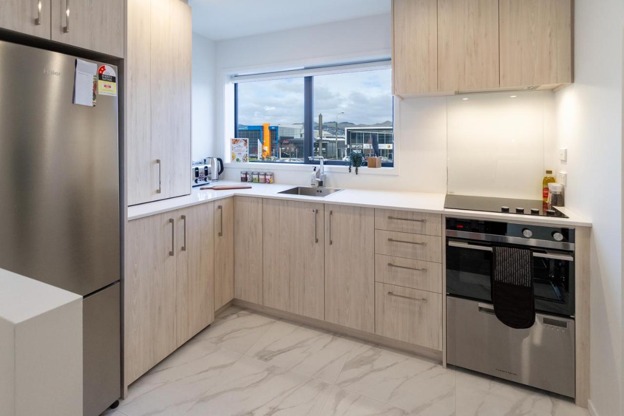 Tuam Street Treasure- 2 Bed 2 Bath Apartment Christchurch Bagian luar foto